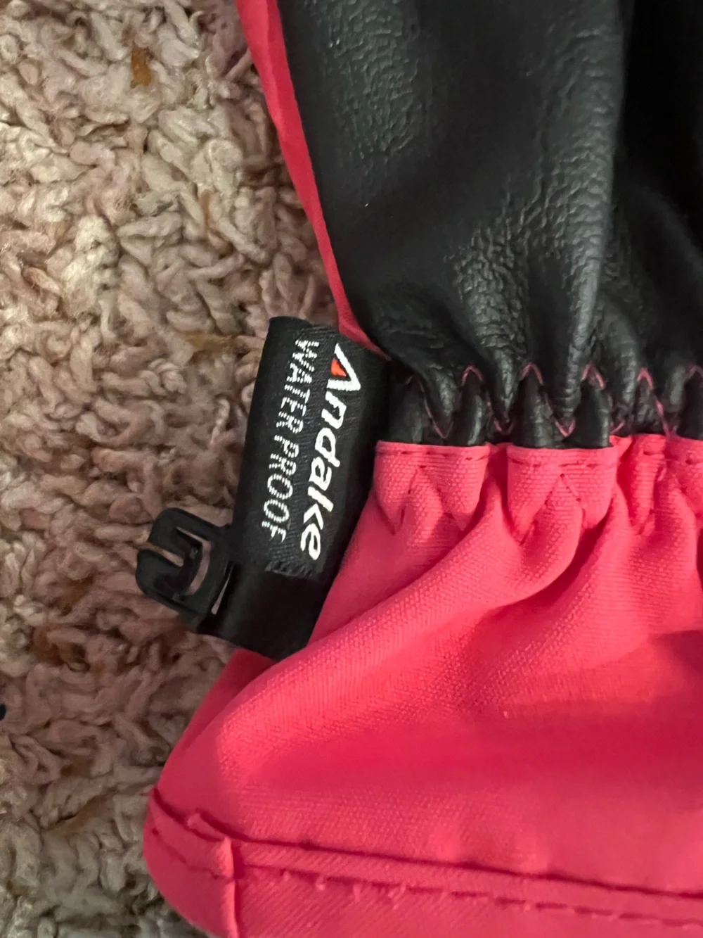 Andake Waterproof & Breathable Kids Snow Gloves Pink/Black